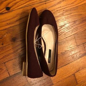 Maroon wool-like flats